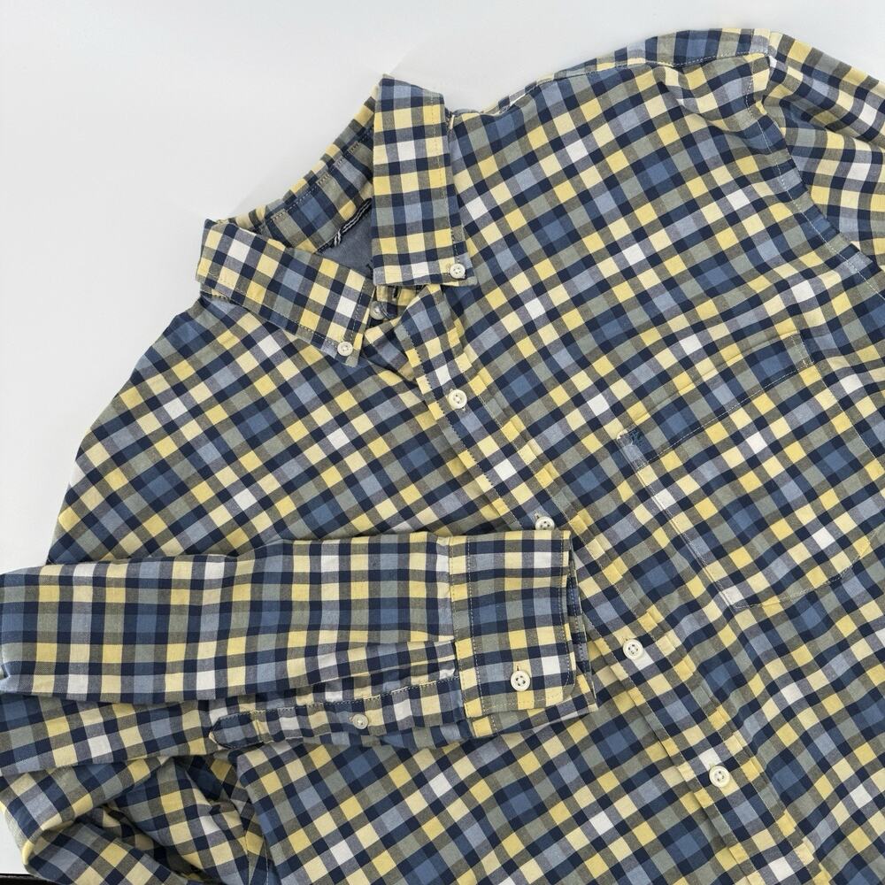 Izod Saltwater Relaxed Classic Men's Large Blue/Yellow Plaid Buttondown